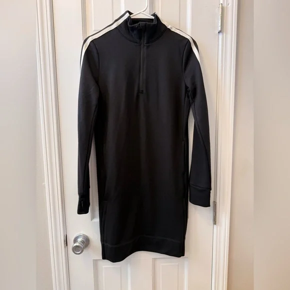 Athleta Crosstown Track Dress w/ Pockets Size XXS - Picture 2 of 9